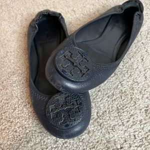 Tory Burch Minnie Travel Ballet Shoe. Navy Blue. Sz 6.5.